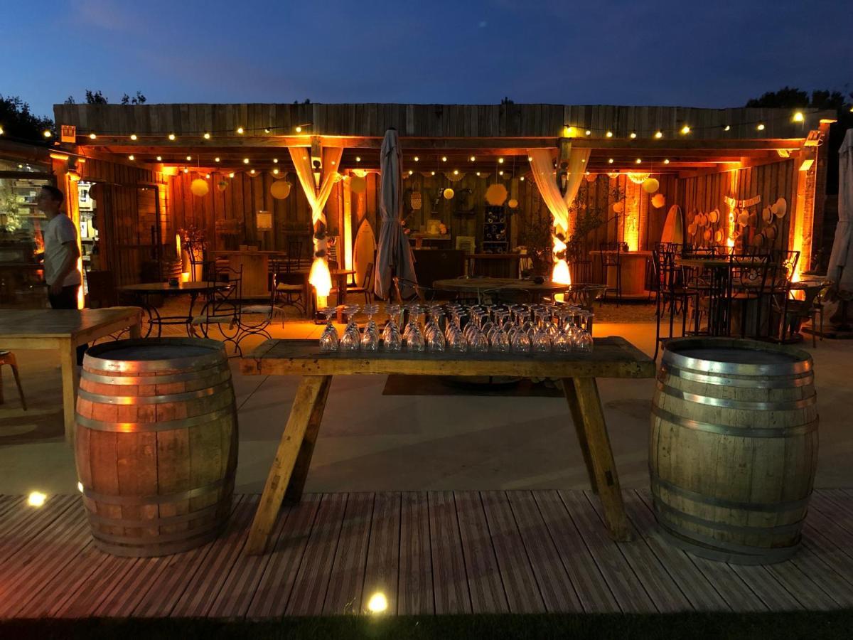 Lodges En Provence - Ecogites & Restaurant Insolites Richerenches Exterior photo