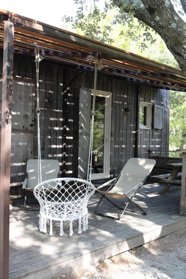 Lodges En Provence - Ecogites & Restaurant Insolites Richerenches Exterior photo