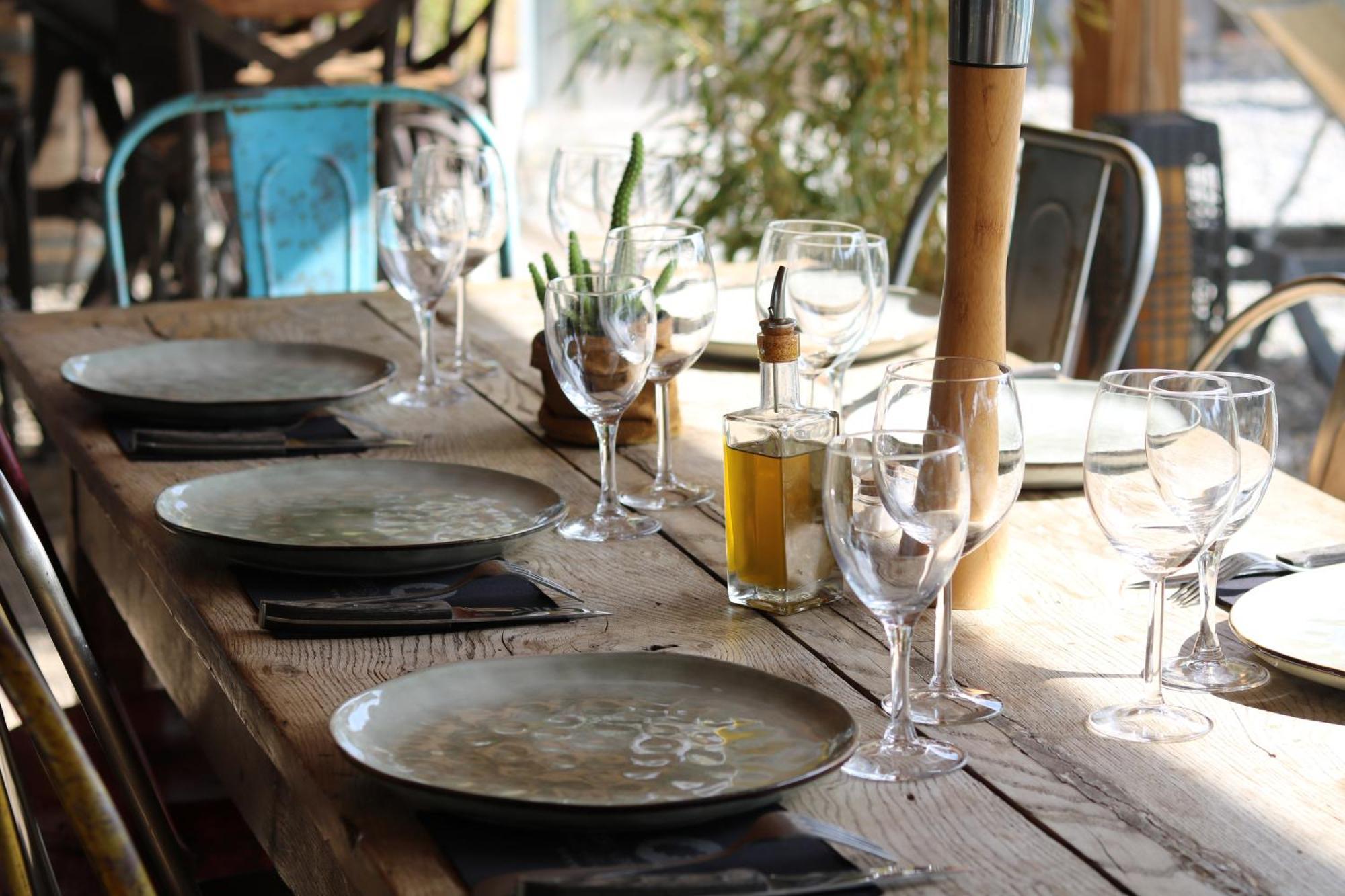 Lodges En Provence - Ecogites & Restaurant Insolites Richerenches Exterior photo